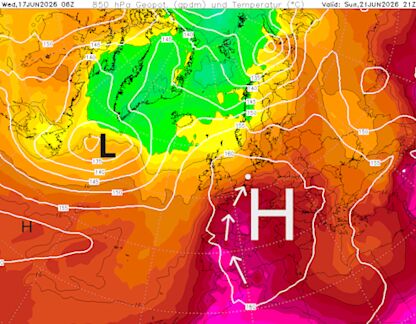 Foto gemaakt door Wetterzentrale.de - Een zogenaamde Dodenrug boven het Europese vasteland heerst Foto gemaakt door Wetterzentrale.de - Een zogenaamde Dodenrug boven het Europese vasteland heerst