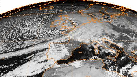 Foto gemaakt door Meteosat - De satellietfoto van Daria, genomen op 25 januari 1990 om 12.30 uur. 