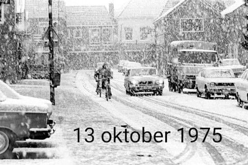 Foto gemaakt door Archief Barneveldse Krant - Record vroege sneeuwval in Nederland in oktober 1975