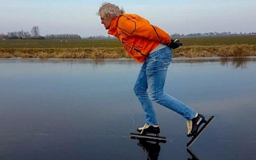 Foto gemaakt door H.J Leppink - Leiden - Schaatsen op natuurijs! Vurig gewenst en het kan straks..