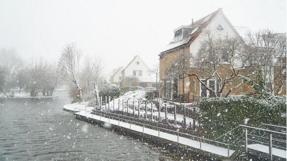 Foto gemaakt door Kees Jak - Westzaan - Ook Westzaan zag er pittoresk uit. 