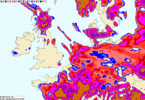 Foto gemaakt door ECMWF - Weer.nl - De mistkansen in de nieuwjaarsnacht volgens het Europese weermodel. In het westen en noorden is de kans op mist 60-80%. Omdat er een matig windje staat is de kans op zeer dichte mist klein, al is het door het vuurwerk zeer lokaal niet uitgesloten.