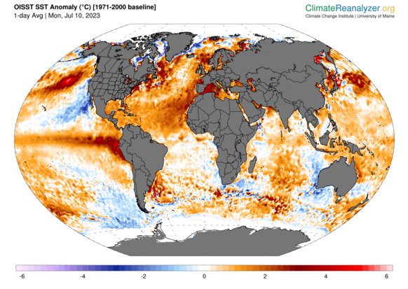 Foto gemaakt door Climate Reanalyzer - De verdeling van de zeewatertemperaturen. De warme Oceaan bij ons valt enorm op. Ook zie je langs de evenaar op de Grote Oceaan duidelijk de gevolgen van El Nino.