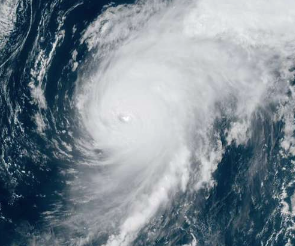 Satellietbeeld van categorie-4 orkaan Gabrielle. Gemaakt met Zoom Earth