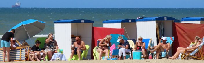 Foto gemaakt door Gieny Westra - Katwijk - Het wordt vandaag heet in Nederland. Tegelijkertijd komt vanuit het zuiden een storing naderbij. Daarmee neemt de kans op onweer toe. Hoe zwaar wordt het?