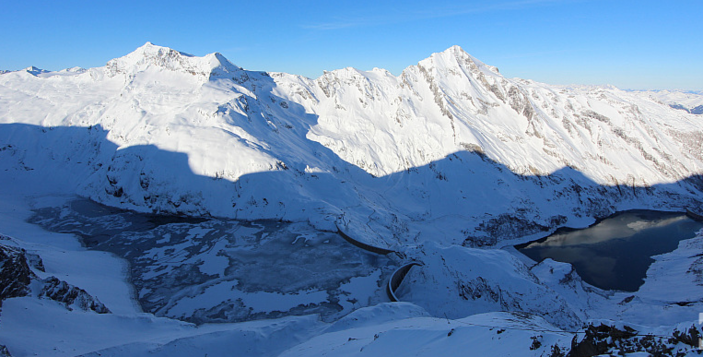 Foto gemaakt door webam - Kaprun - Het is de komende dagen rustig en vaak zonnig weer in de wintersportgebieden. 