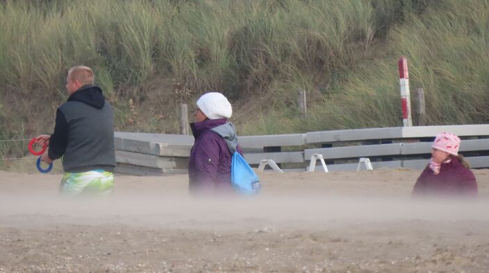 Foto gemaakt door Gieny Westra - Katwijk - Het gaat de komende 24 uur hard waaien. 