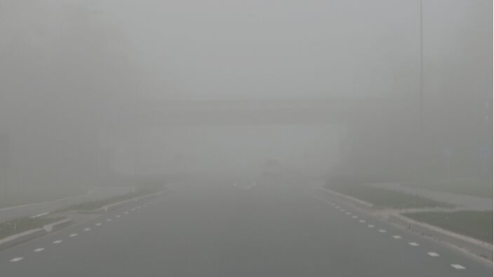 Foto gemaakt door Jannes Wiersema - Roodeschool - Mist in Groningen. 