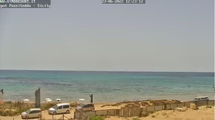 Foto gemaakt door Webcam - Sicilië - Rond het middaguur was het nabij de stad Catanië op Sicilië al rond 40 graden!