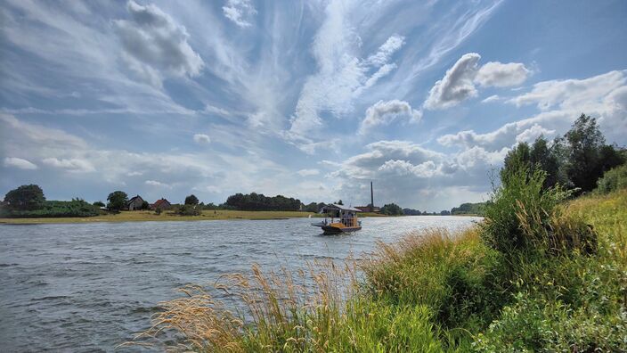 Foto gemaakt door Ton de Brabander - Renkum - Na een lokale bui vandaag, is het de komende dagen droog en komt de zon er steeds beter door. Later wordt het opnieuw ook flink warmer.