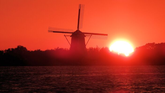 Foto gemaakt door Aad Hogenboom - Roelofarendsveen - Vandaag en morgen flink wat zon