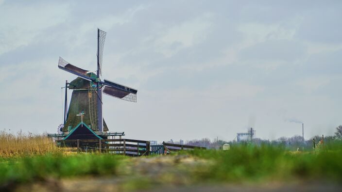 Foto gemaakt door Kees Jak - Westzaan - We hebben een rustig weekend, met wel redelijk veel wolken. Vanaf maandag breekt de zon vaker door en gaan we een paar prachtige lentedagen tegemoet.