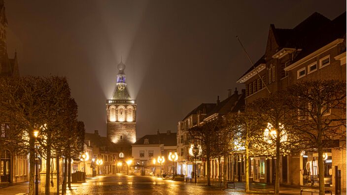 Foto gemaakt door Ab Donker - Culemborg - Niet eerder was het zo warm op 30 december als dit jaar. En de temperaturen stijgen nog verder door..!
