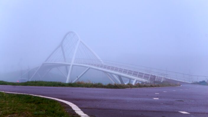 Foto gemaakt door Kees Jak - Westzaan - Het weer in Nederland kent deze dagen maar weinig smaken. Mist of geen mist, dat is steeds de grote vraag.