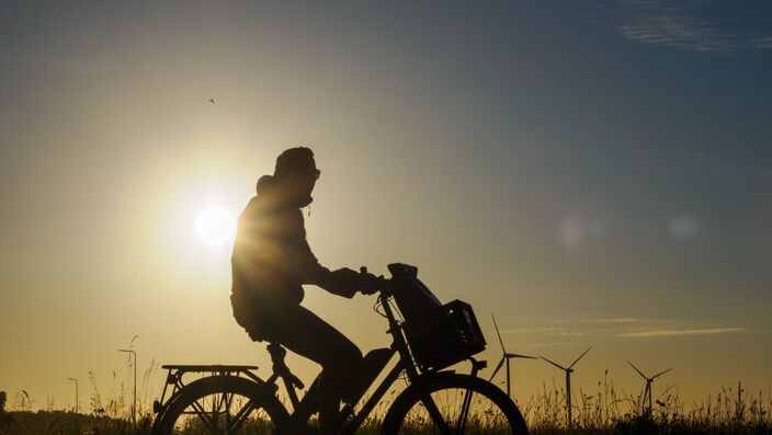 Foto gemaakt door Michel Looyenstein - Hazerswoude Rijndijk - Is het eerst relatief koel, vanaf het weekend zet de opwarming in en maandag en vooral dinsdag lijken snikhete dagen te worden. Dinsdag wellicht record-heet.