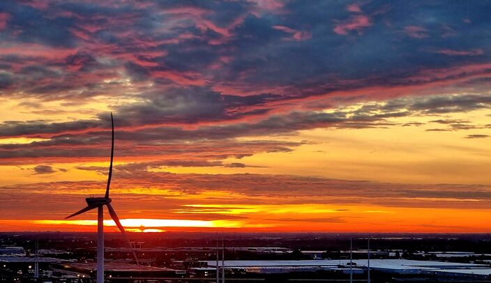 Foto gemaakt door Ed Odijk - Zoetermeer - Fel ochtendrood wordt deze maand vaak waargenomen