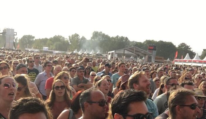 Foto gemaakt door Britta van Gendt - Festival - Een festivalfoto uit de pre-corona tijd.