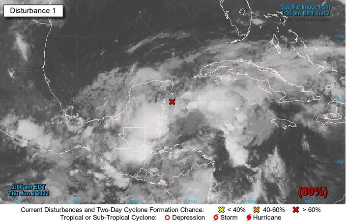 Foto gemaakt door NOAA - National Hurricane Center - Mexicaanse schiereiland Yucatan - De restanten van Agatha liggen nu net voor de oostkust van Yucatan.