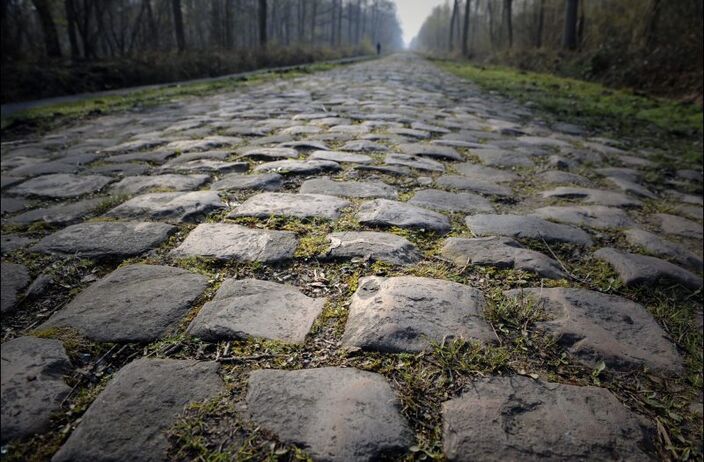 Foto gemaakt door stockfoto - Vlaanderen - De kasseien liggen klaar voor het wielervoorjaar