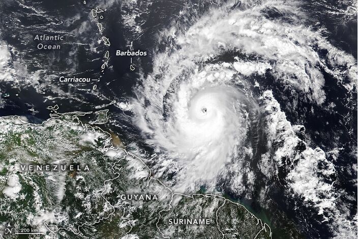 Orkaan Beryl nadert zondagavond het Caribisch gebied. Bron: NASA