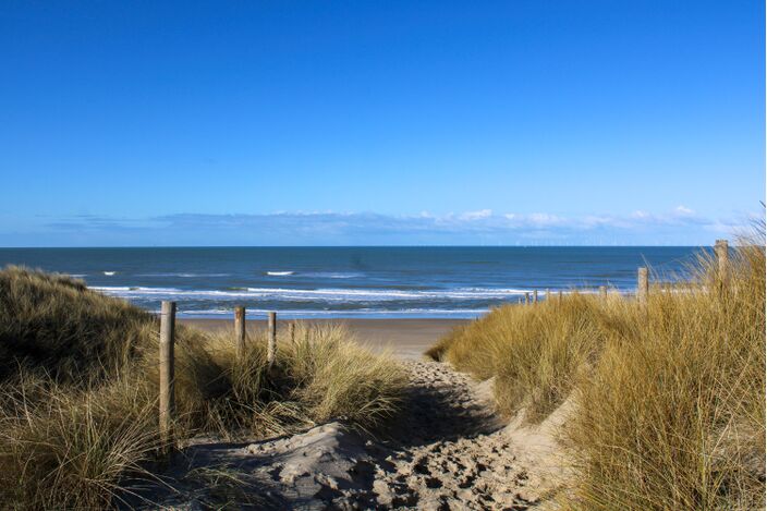 Foto gemaakt door Karin Cijsouw - Castricum aan Zee - Zo ziet het weer er in de wintermaanden steeds vaker uit, het aantal zonuren is in 30 jaar tijd 's winters namelijk ongeveer net zo snel gestegen als in de zomer.