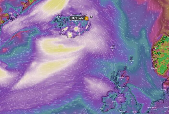 Foto gemaakt door Windy.com - IJsland - Windaccumulatie komende 48 uur; niet alleen boven zee windsnelheden rond 180 km/uur.