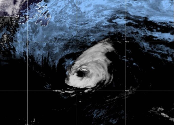 Foto gemaakt door NOAA-NHC - Atlantische Oceaan - Het fraaie oog van orkaan Don op de noordelijke Atlantische Oceaan