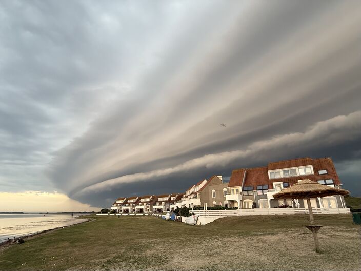 Foto gemaakt door Karin Andreas - Grevelingenmeer - Onweer kan een trigger zijn voor migraineklachten