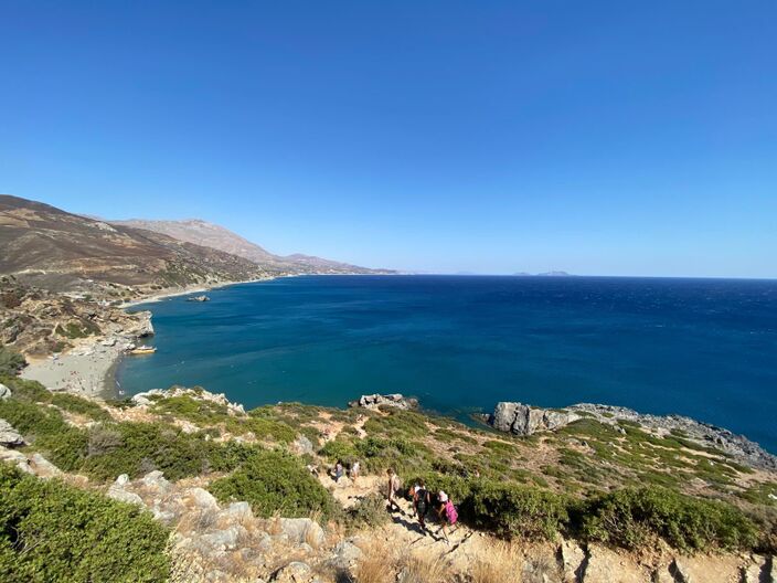 Foto gemaakt door Dennis Wilt - Preveli beach, Kreta - Foto ter illustratie. Op Kreta ligt de maximumtemperatuur de komende dagen onder invloed van een 'koel' windje van zee 'slechts' tussen de 33 en 39 graden.