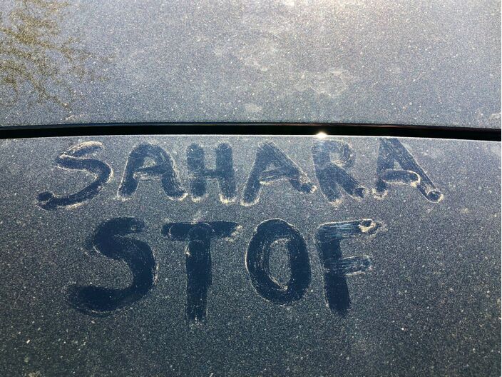 Foto gemaakt door Jolanda Bakker - Zevenhuizen - De Sahara op je auto
