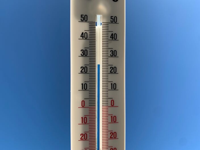 Foto gemaakt door Erica van Leeuwen - De temperatuur is vanmiddag in De Bilt voor de eerste keer dit jaar opgelopen naar 25 graden.