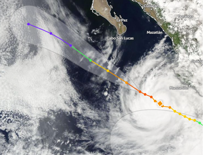 Satellietbeeld van orkaan Flossie en het pad dat het systeem zal gaan volgen in de komende dagen. Gemaakt met Zoom Earth