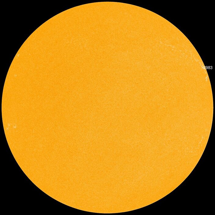 Foto gemaakt door SDO / HMI - De zon is de laatste tijd zo actief geweest dat de nieuwe cyclus ten opzichte van de verwachting totaal ontspoord is. De spanning over het vervolg stijgt. 